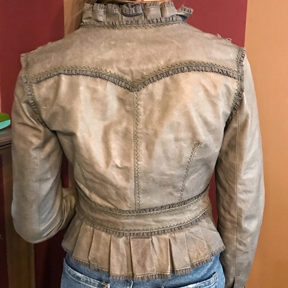 MODA International Ruffle Leather Jacket - Picture 3 of 10